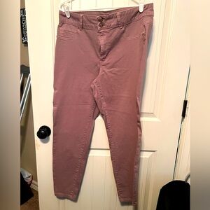 Maurice’s rose pants
